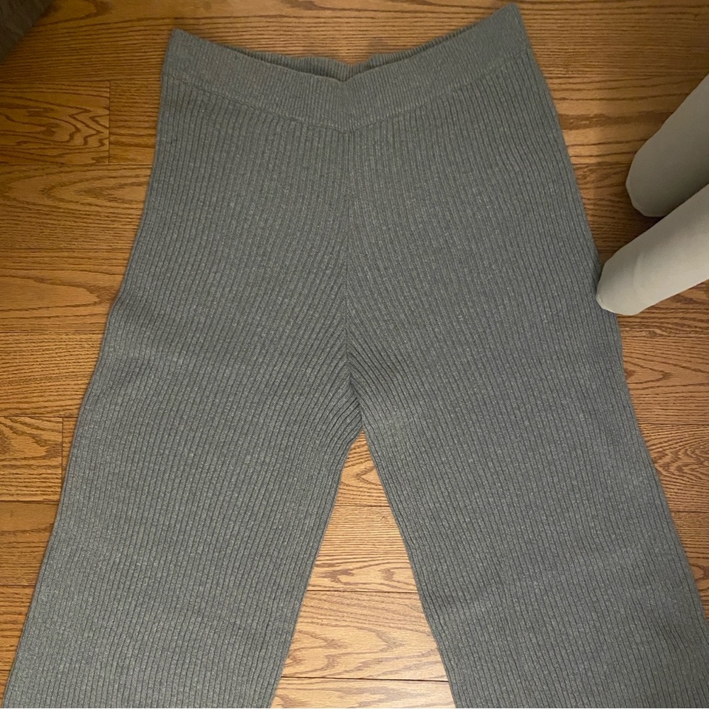 OpenEdit 2-Piece Ribbed Outfit - Picture 4 of 4